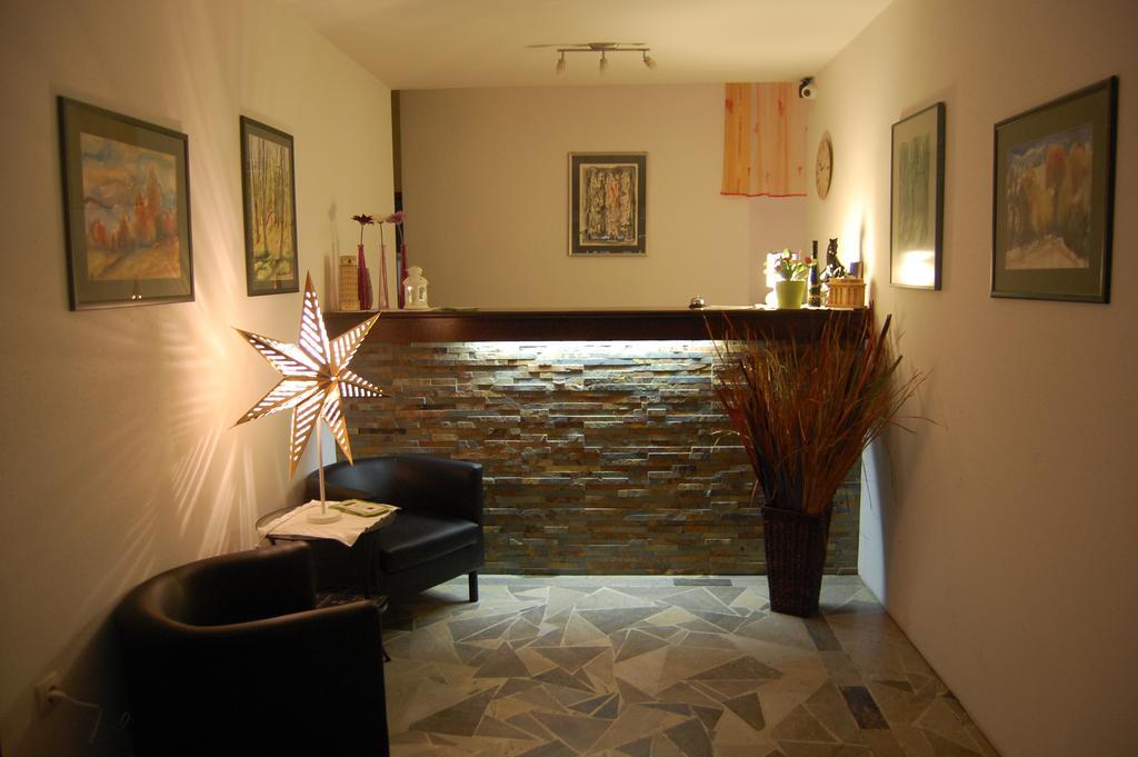 Rooms Hisa Divino Ptuj Exterior photo